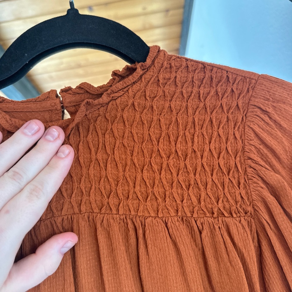 Women's Rust Top - Picture 4 of 5
